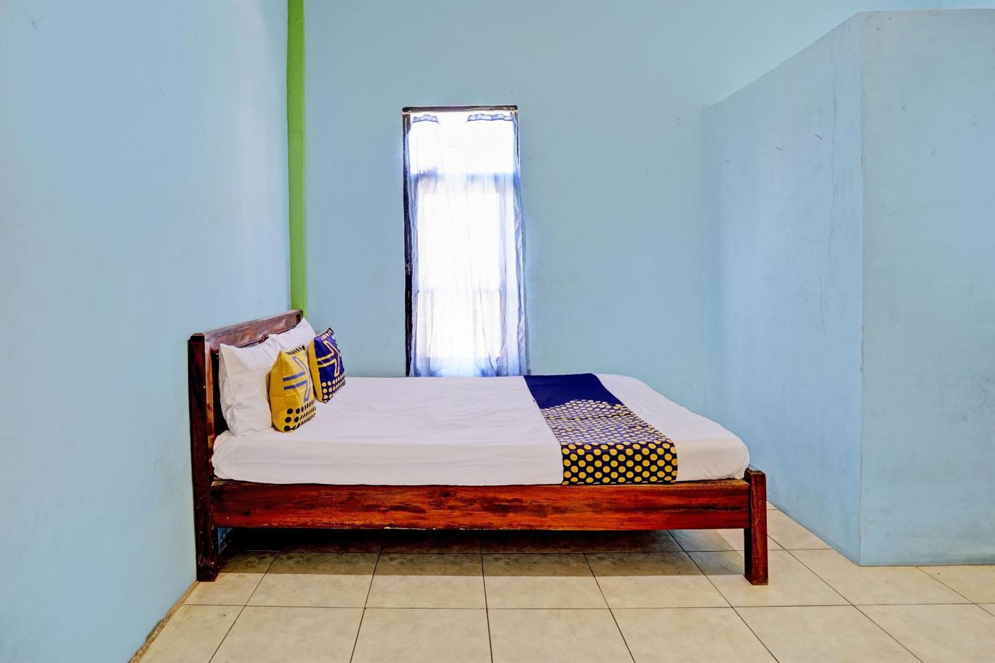 Oyo Life 93037 Nova Jaya Homestay Syariah Lamongan Kültér fotó
