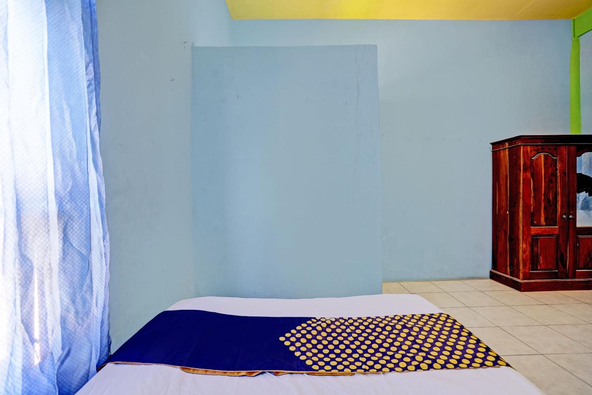 Oyo Life 93037 Nova Jaya Homestay Syariah Lamongan Kültér fotó