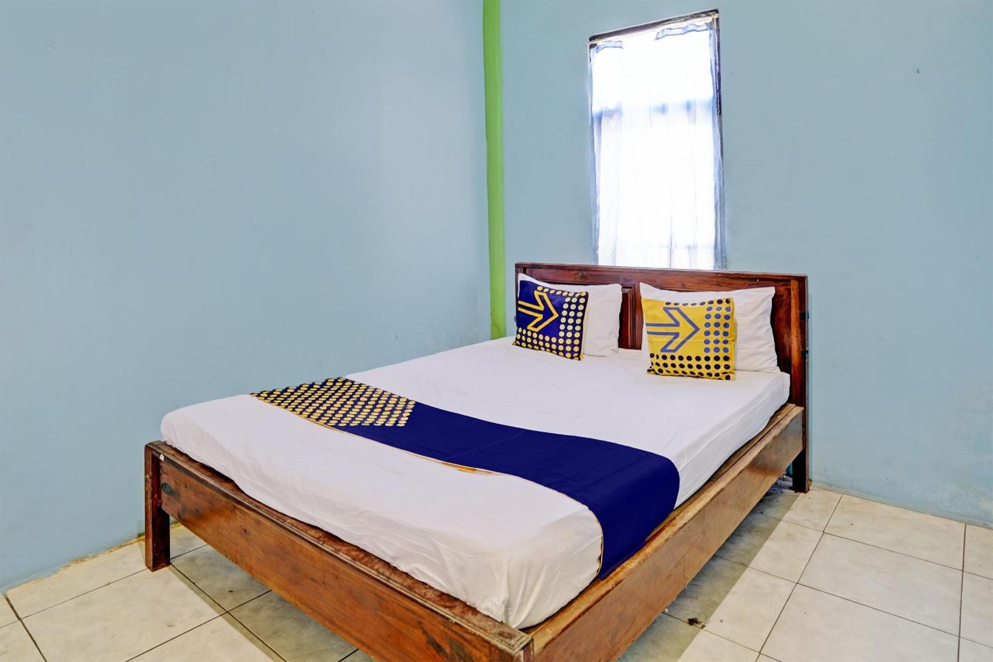Oyo Life 93037 Nova Jaya Homestay Syariah Lamongan Kültér fotó
